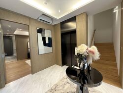 Shrewsbury Road (D11), Terrace #533917001